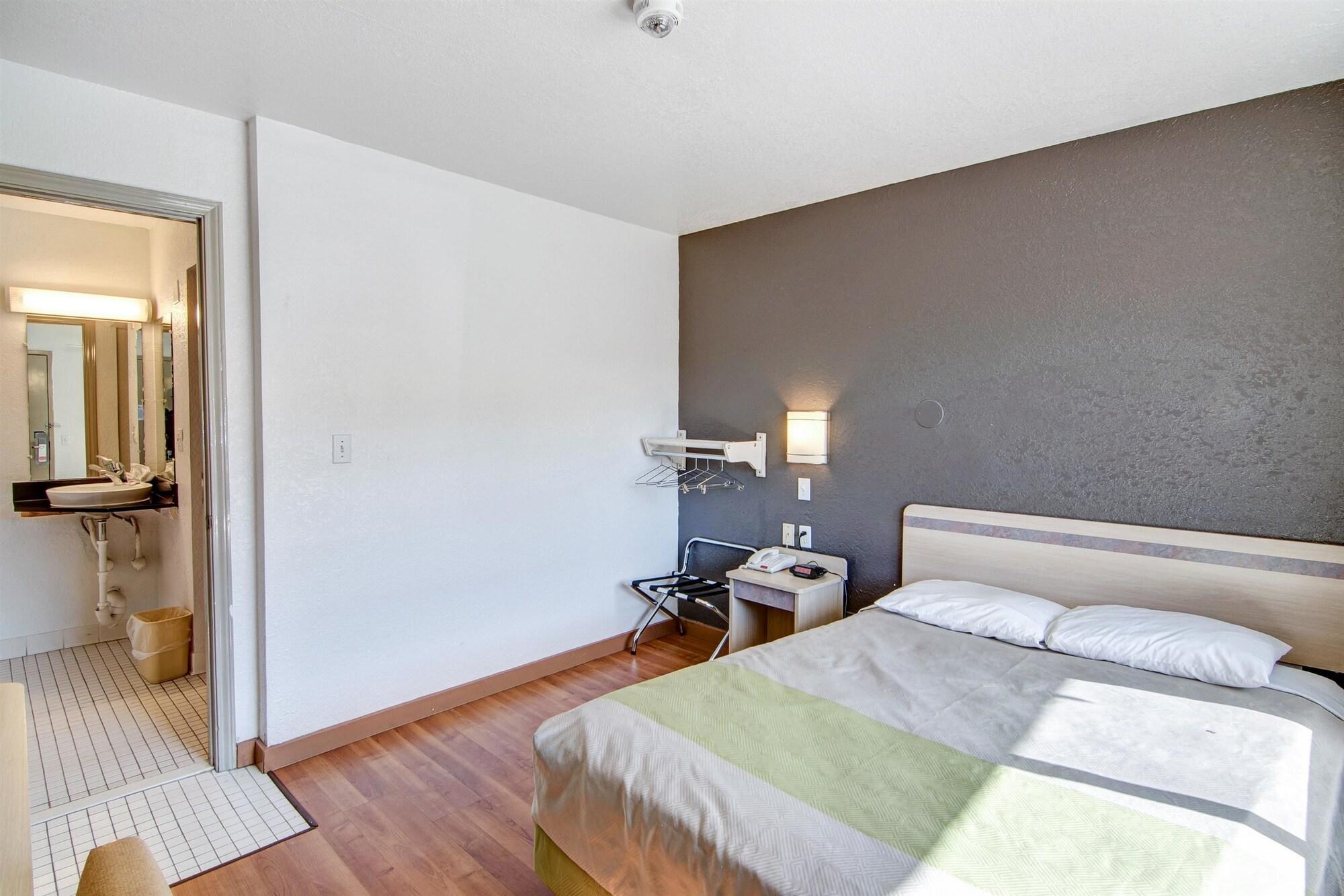 Studio 6-Grand Prairie, Tx ภายนอก รูปภาพ